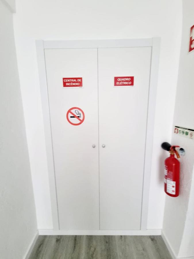 Azulrelax Hostel Pinhal Novo Esterno foto